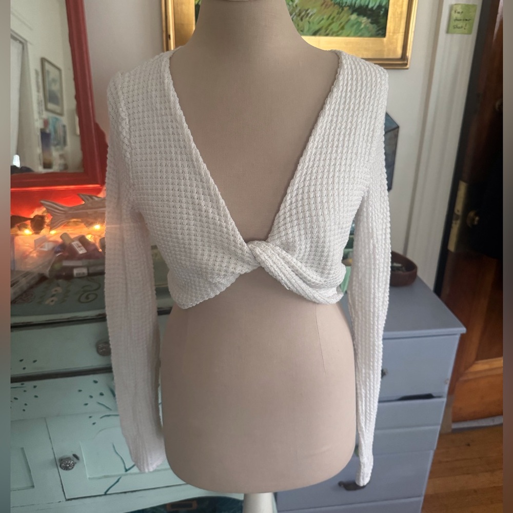 Forever 21 White Waffle Knit Knotted Front Top L Crop Top Cozy Stretch VGUC